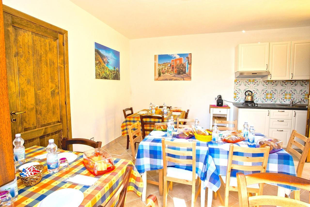 Il Veliero Blu B&B Lipari Centro מראה חיצוני תמונה